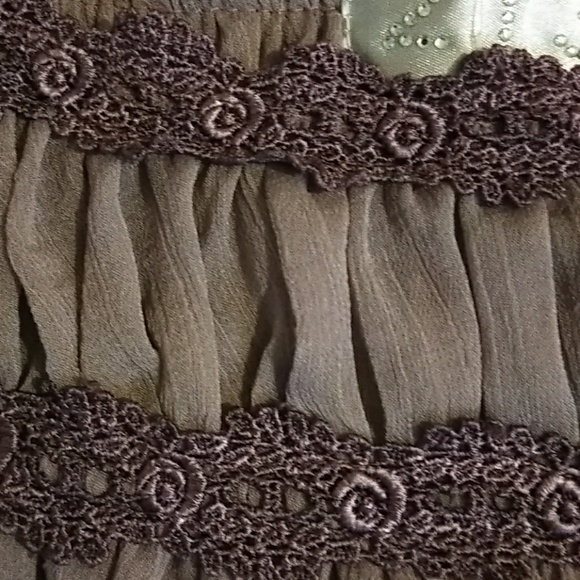 "213"  Delicate Florette Top - Picture 2 of 8